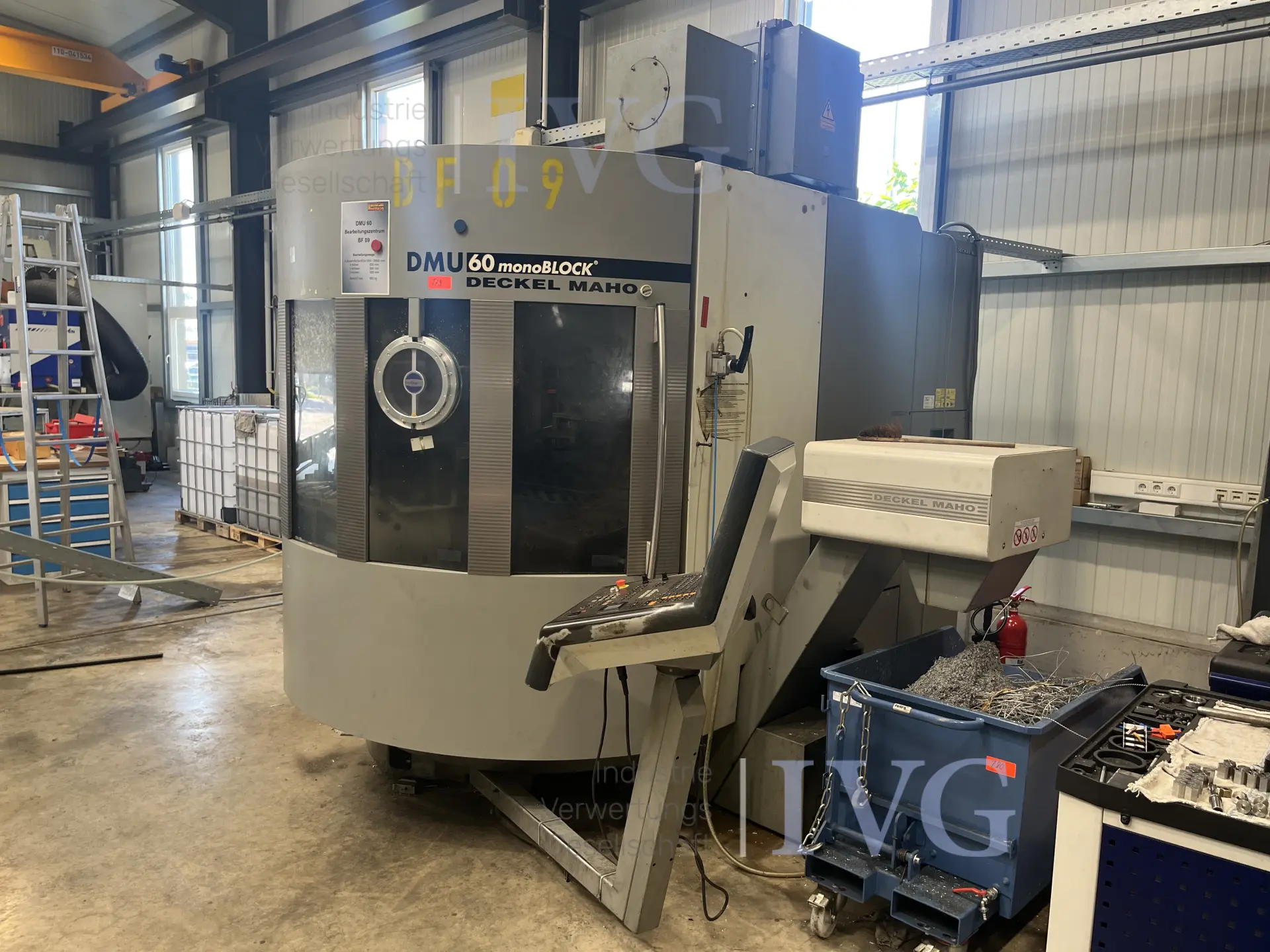 3-Achs-CNC-Bearbeitungszentrum DECKEL MAHO DMU 60 Monoblock